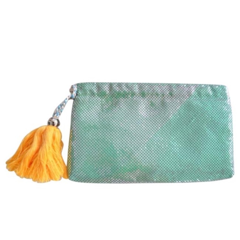 BCBGENERATION CLUTCH PURSE SEA GREEN BAG TASSEL